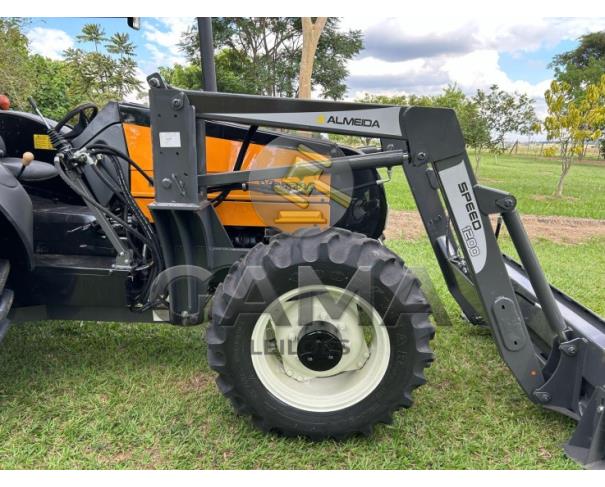 Foto de TRATOR VALTRA BL88 - ANO 2008 C/ LÂMINA ALMEIDA (NOVA)