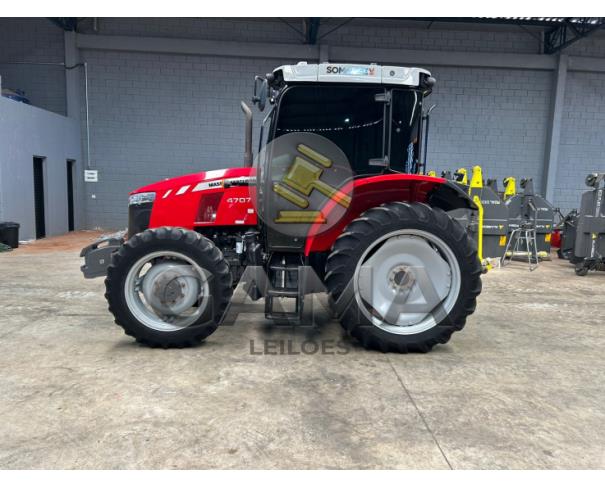 Foto de TRATOR MASSEY FERGUSON 4707 ANO 2021