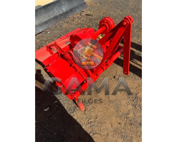 Foto de ROTATIVA PARA TRATOR AGRALE - LAVRALE CENTRAL E LATERAL 