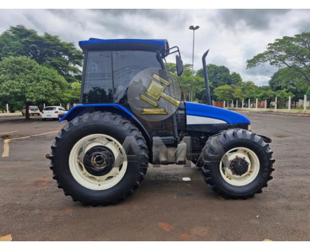 Foto de TRATOR NEW HOLLAND TL95E - ANO 2010