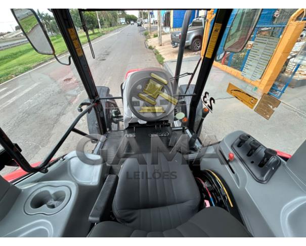 Foto de TRATOR MASSEY FERGUSON 4283 - ANO 2012/ 2013