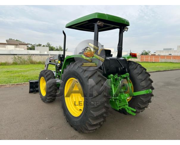 Foto de TRATOR JOHN DEERE 5605 – ANO 2008 C/ CONJUNTO MARISPAN