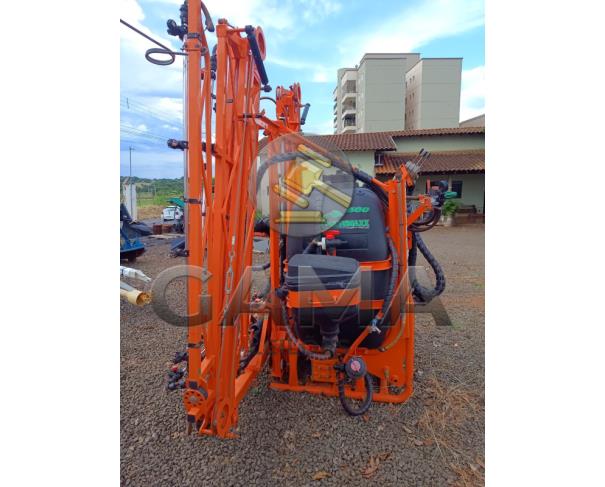 Foto de PULVERIZADOR PULVEMAX 600L