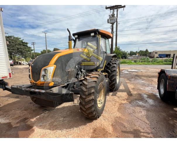 Foto de TRATOR VALTRA BM110 - ANO 2016