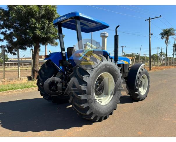 Foto de TRATOR NEW HOLLAND 7630 - ANO 2012