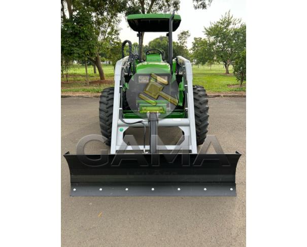 Foto de TRATOR JOHN DEERE 5605 – ANO 2008 C/ CONJUNTO MARISPAN