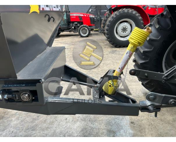 Foto de DISTRIBUIDOR DE CALCÁRIO ALMEIDA 3.000 KG (NOVO)
