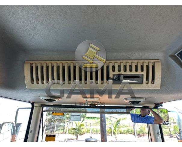 Foto de TRATOR VALTRA BH145 - ANO 2013