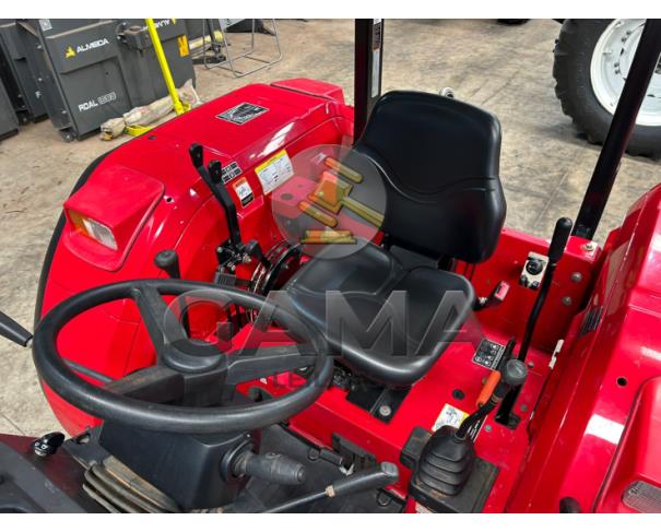 Foto de TRATOR MAHINDRA 6075 – ANO 2023