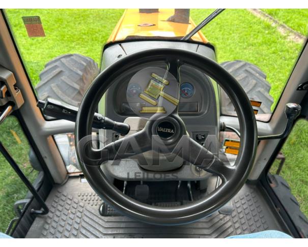Foto de TRATOR VALTRA BH180 - ANO 2010
