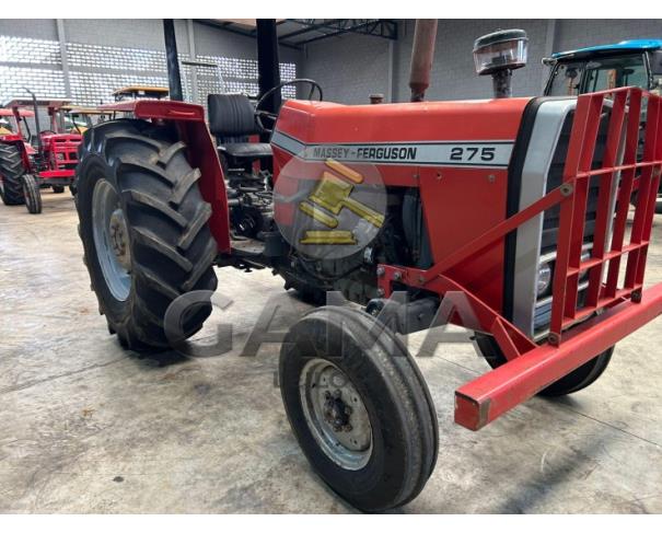 Foto de TRATOR MASSEY FERGUSON 275 - ANO 1981