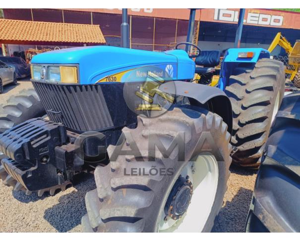 Foto de TRATOR NEW HOLLAND 7630 - ANO 2010