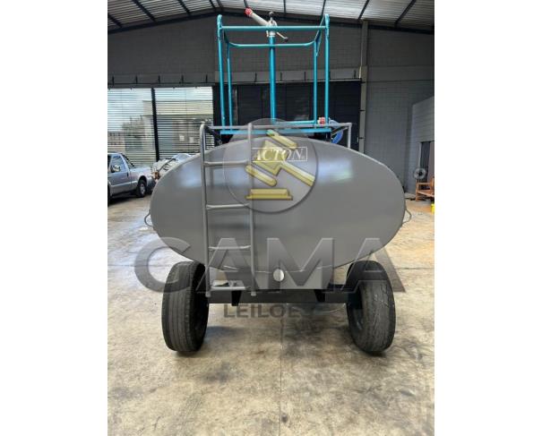 Foto de CARRETA TANQUE ACTON SUPER JATO 4.200 LTS C/ KIT MULTITAREFA (NOVA)