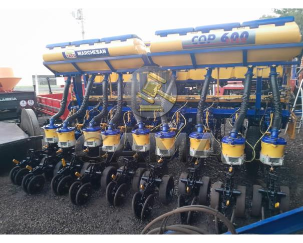 Foto de PLANTADEIRA TATU MARCHESAN COP FLEX 600 - ANO 2023