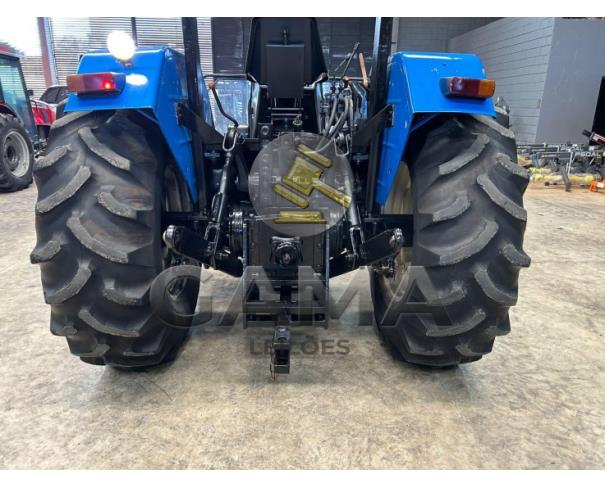 Foto de TRATOR NEW HOLLAND TL75E 4X4 - ANO 2005