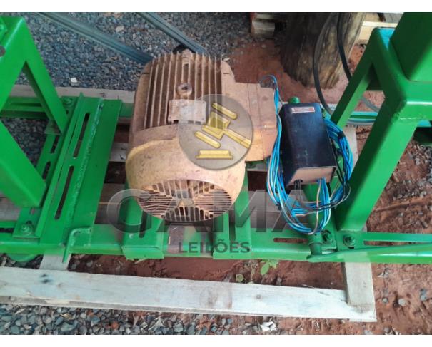 Foto de CONJUNTO ENSILADEIRA + TRITURADOR CREMASCO
