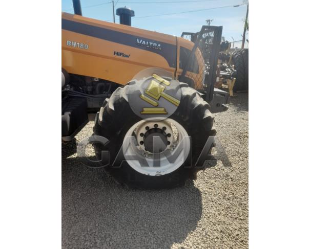 Foto de TRATOR VALTRA BH180 - ANO 2012