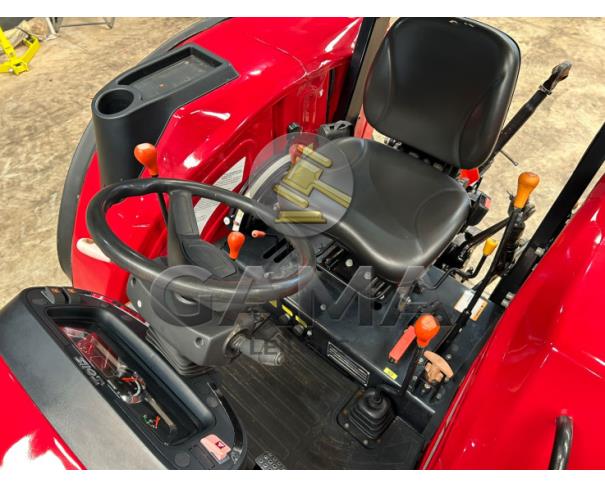 Foto de TRATOR YANMAR SOLIS 80 - ANO 2023/2024