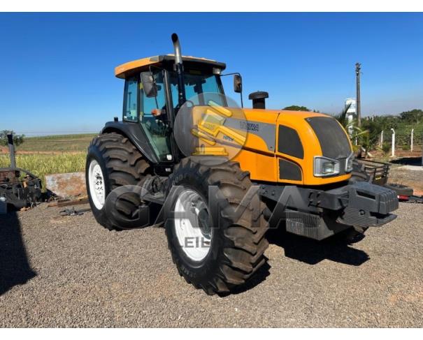 Foto de TRATOR VALTRA BH205 ANO 2012