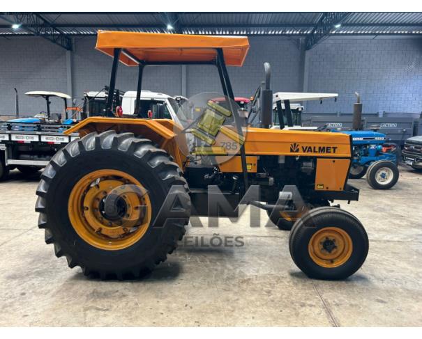 Foto de TRATOR VALMET 785 - ANO 1996 - REVISADO