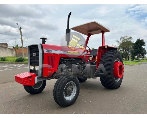 Foto de TRATOR MASSEY FERGUSON 295 - ANO 1984