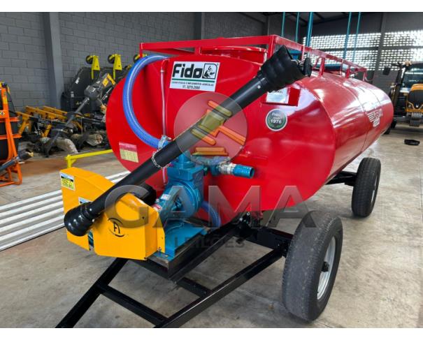 Foto de CARRETA TANQUE 4.200 LTS – FIDO C/ KIT MULTITAREFA