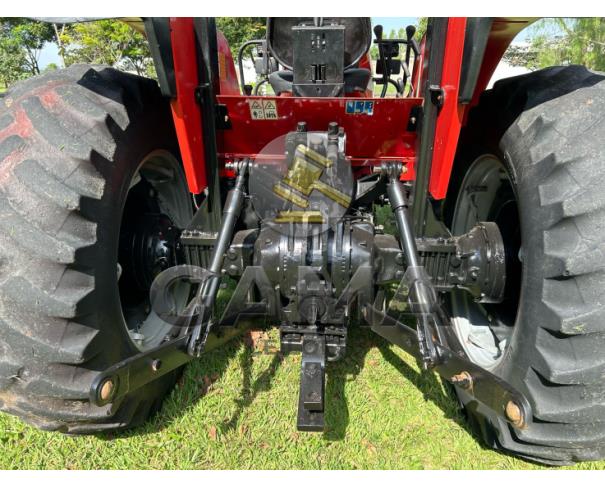 Foto de TRATOR MASSEY FERGUSON 5310 – ANO 2001