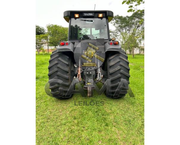 Foto de TRATOR VALTRA BH180 - ANO 2010