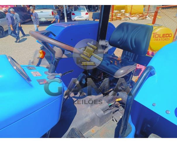 Foto de TRATOR NEW HOLLAND 7630 - ANO 2010