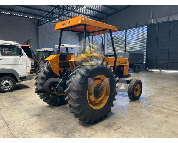 Foto de TRATOR VALMET 785 - ANO 1996 - REVISADO