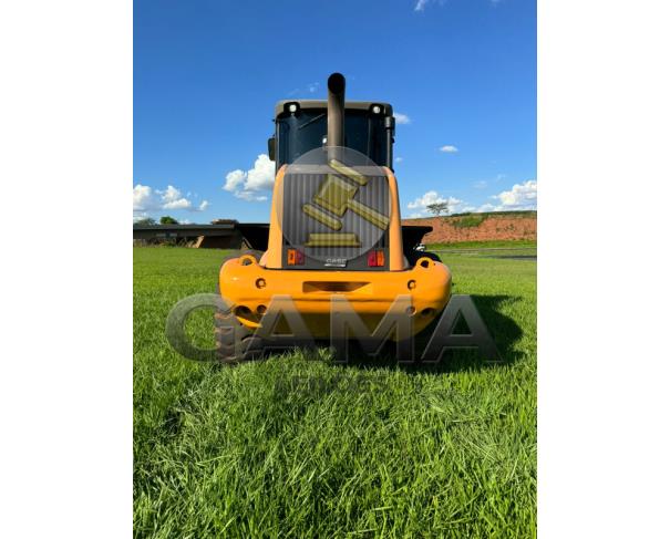 Foto de PÁ CARREGADEIRA CASE 721E - ANO 2012