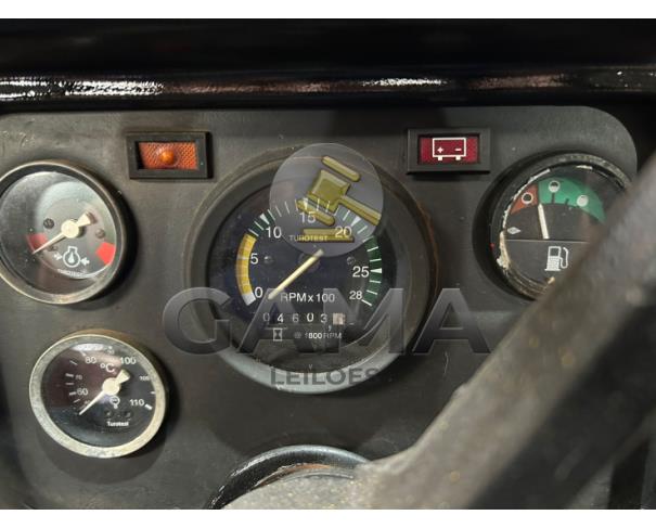 Foto de TRATOR MASSEY FERGUSON 275 4X4 - ANO 2001