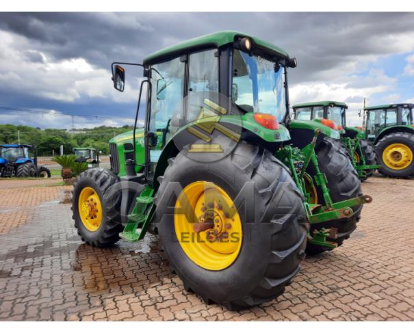 Foto de TRATOR JOHN DEERE 6115J - ANO 2022