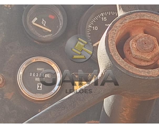 Foto de TRATOR VALMET 885 - ANO 1996