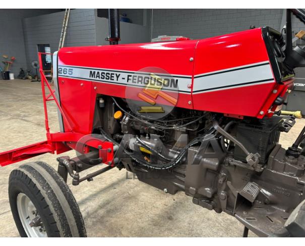 Foto de TRATOR MASSEY FERGUSON 265 - ANO 1976
